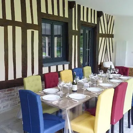 בית נופש Semi Detached House Rieux *