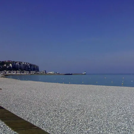 Hébergement de vacances Semi-detached House, Rieux *