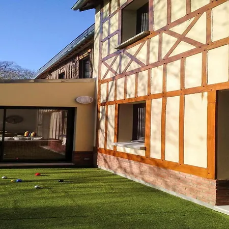 Semi-detached House, Rieux