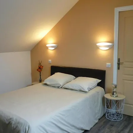 Semi-detached House, Rieux Casa vacanze