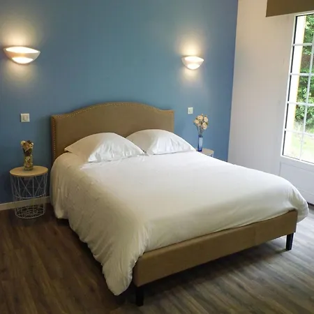 Hébergement de vacances Semi-detached House, Rieux